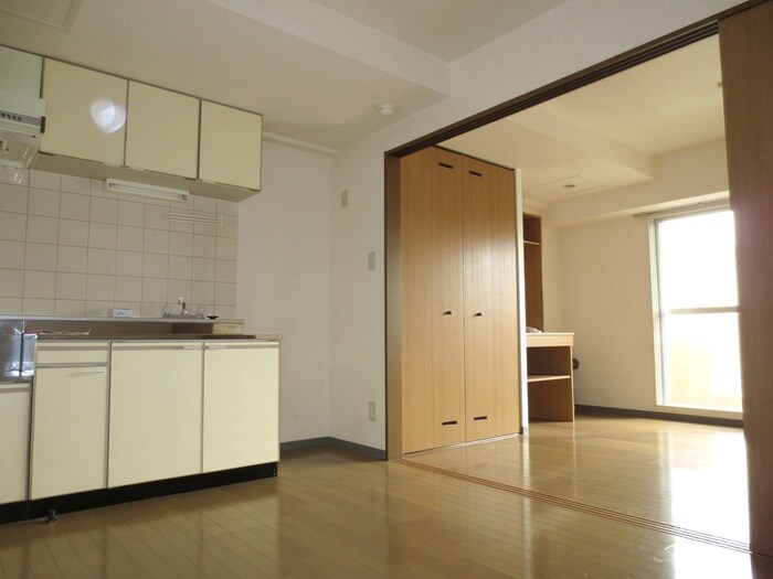 タ－フサイド桑園の物件内観写真