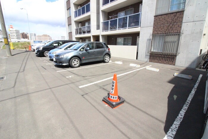 クラリス菊水Ⅴの物件外観写真