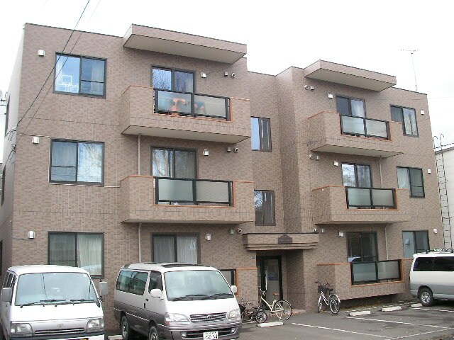 ダブルベイ精進川の物件外観写真