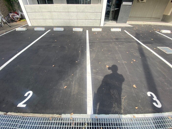 ロイヤルガーデン北6条の物件外観写真