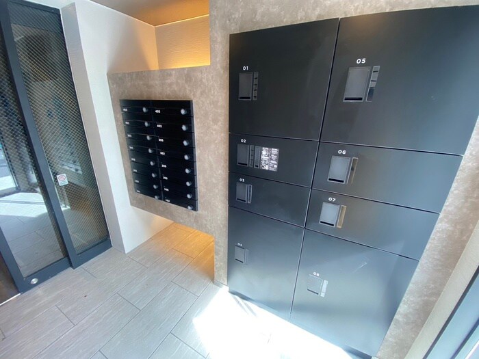 ロイヤルガーデン北6条の物件外観写真