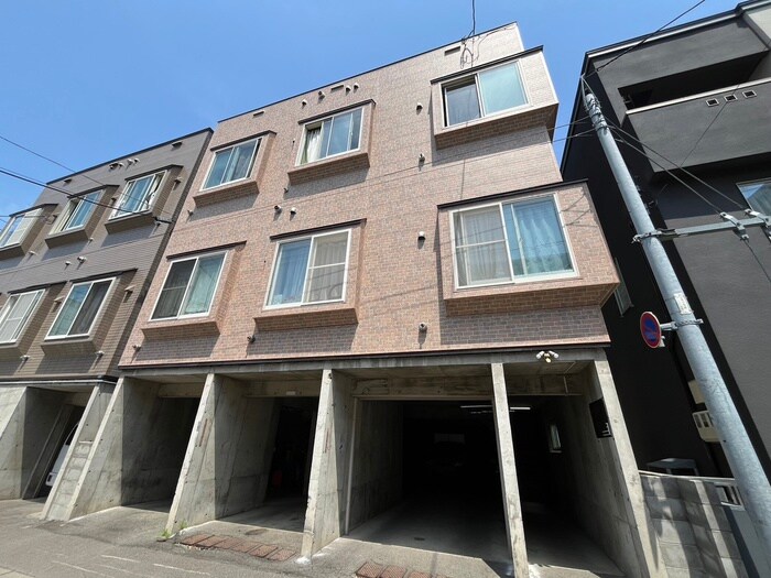 ララサンシャインの物件外観写真