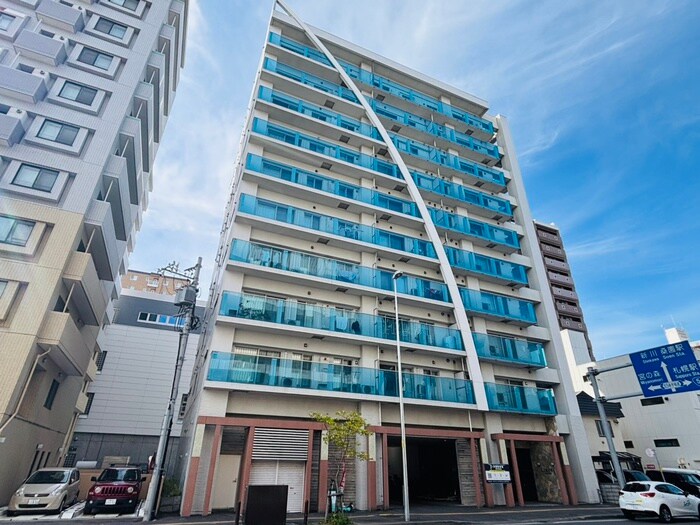 ｺﾛｰﾚ知事公館前の物件外観写真