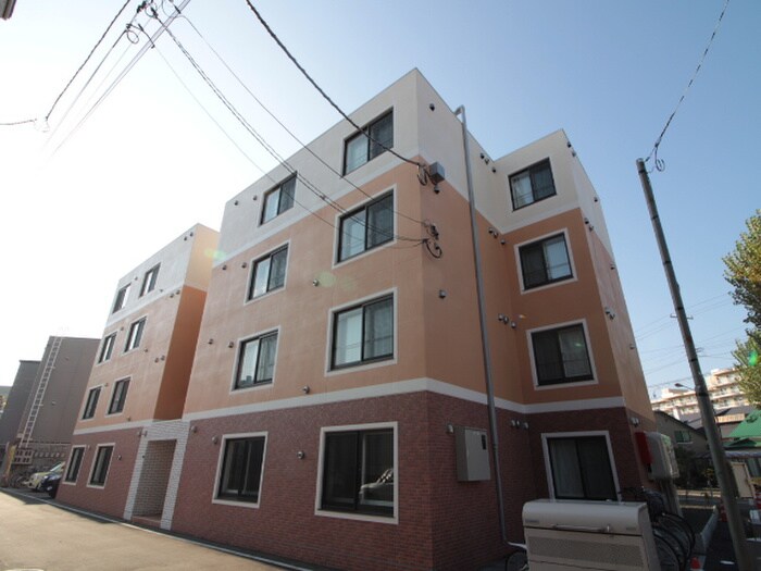 クルタ東区役所前の物件外観写真