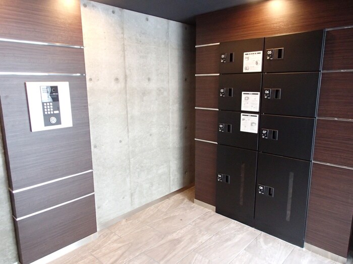 ＡＺＵＲ　Ⅳの物件外観写真