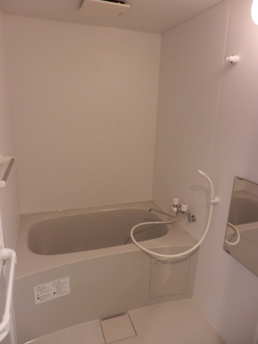 サンコート本通の物件内観写真