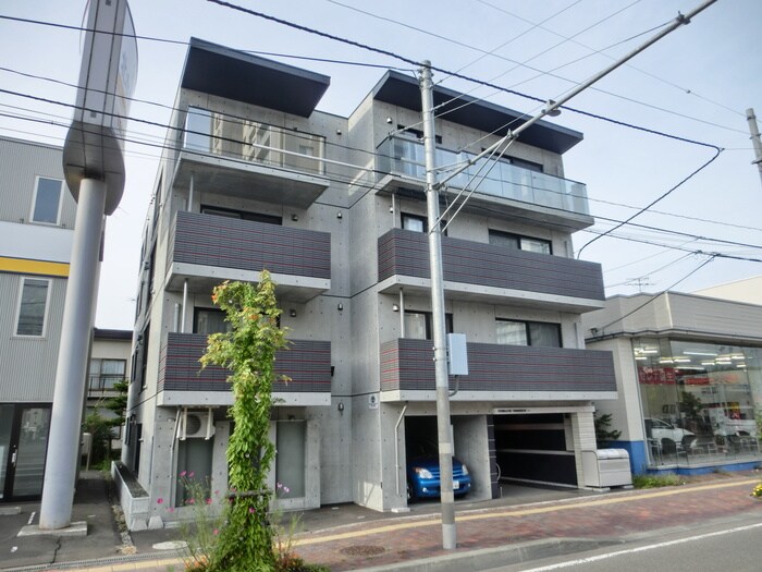 フォーチュンテラス平岸の物件外観写真