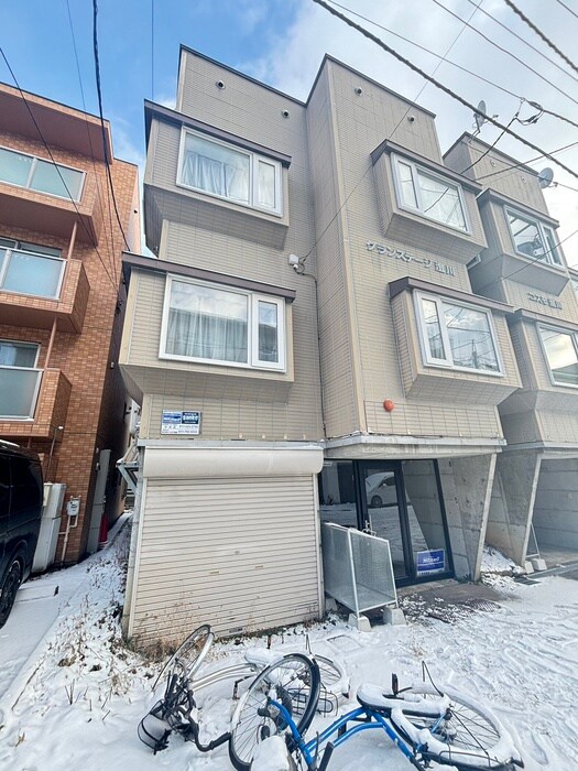 グランステ－ジ澄川の物件外観写真