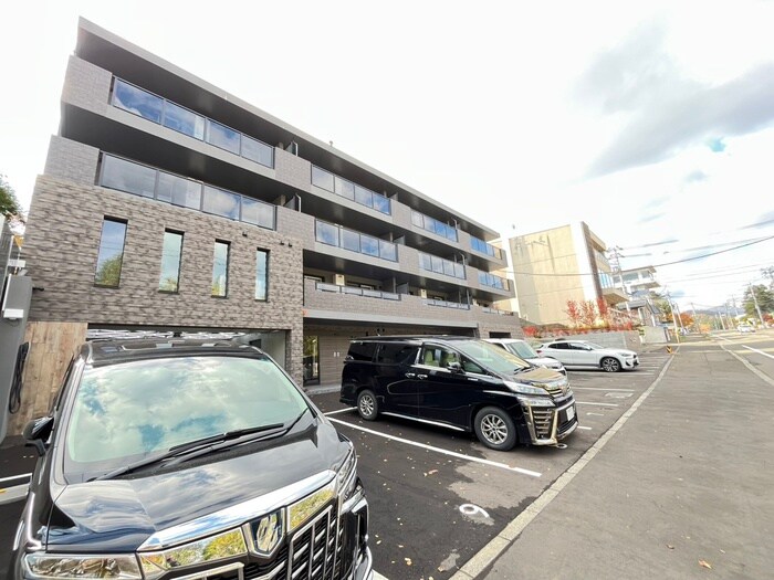 クラス伏見レジデンスの物件外観写真