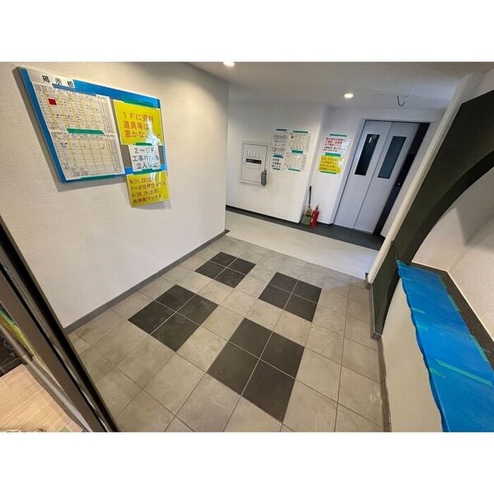 レジデンス白石中央Ⅱの物件外観写真