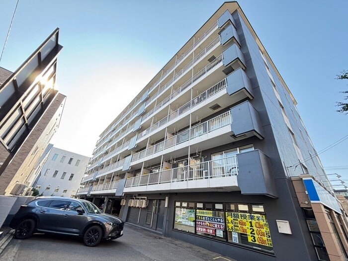 円山パ－クハイツの物件外観写真