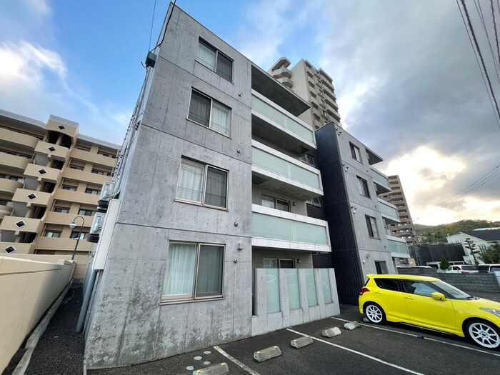 クレストハウス1816の物件外観写真