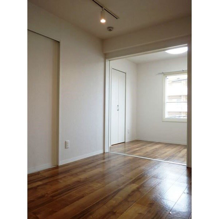 Ｐｌａｔｉｎｅの物件内観写真