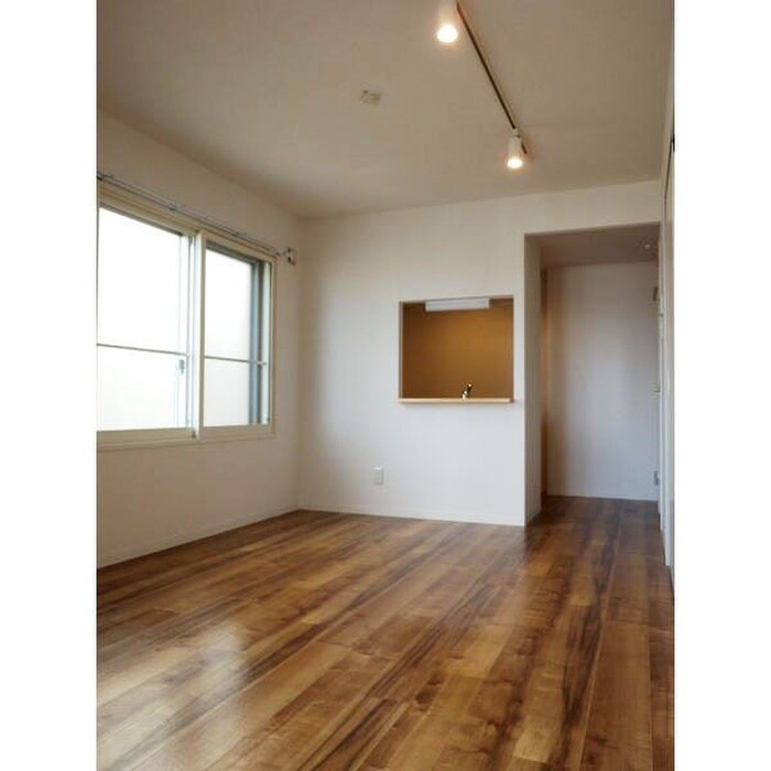 Ｐｌａｔｉｎｅの物件内観写真