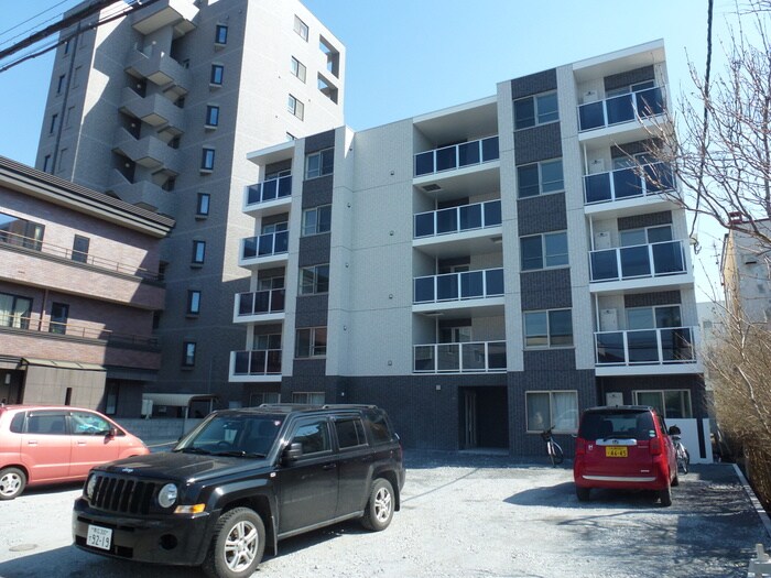 A BOND菊水の物件外観写真