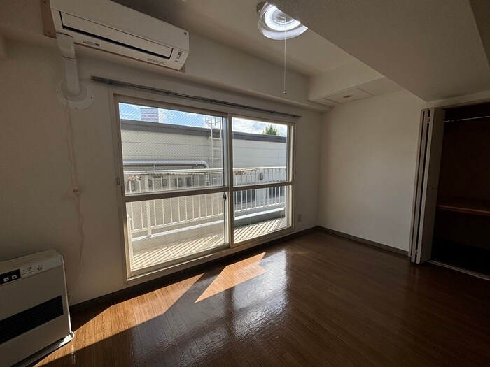 アリエスⅡの物件内観写真