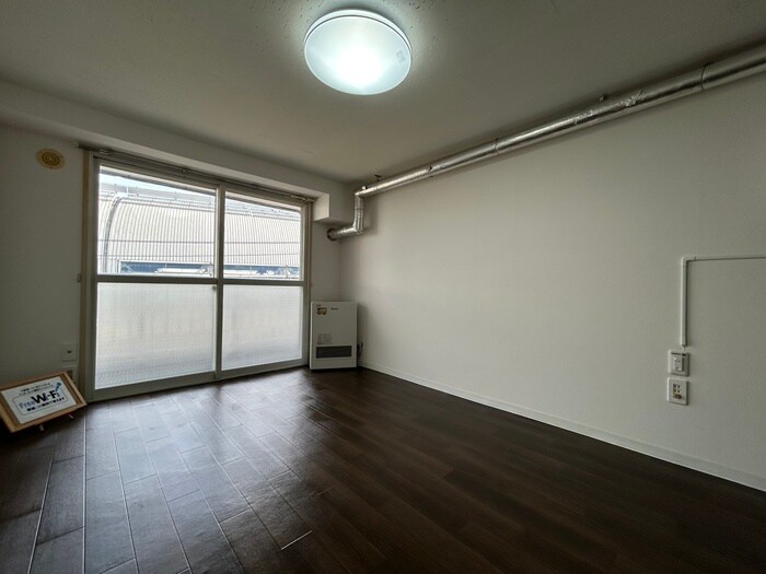 クリスタル村川の物件内観写真