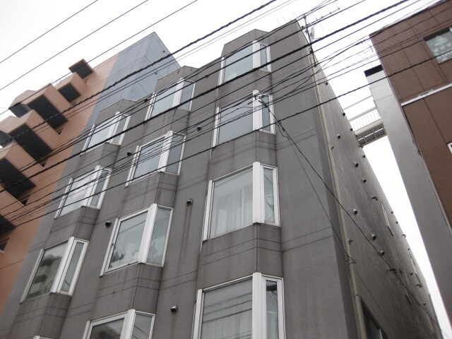 サザンクリスタル北大の物件外観写真