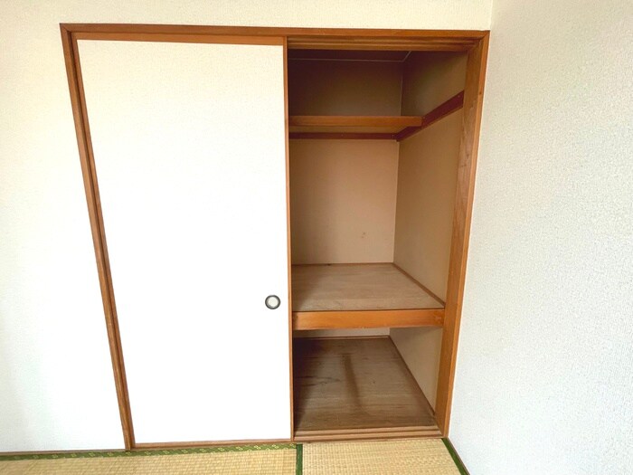 ハイグレ－ド１３の物件内観写真