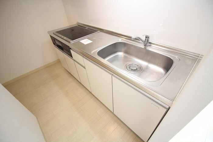 モデナ山鼻の物件内観写真