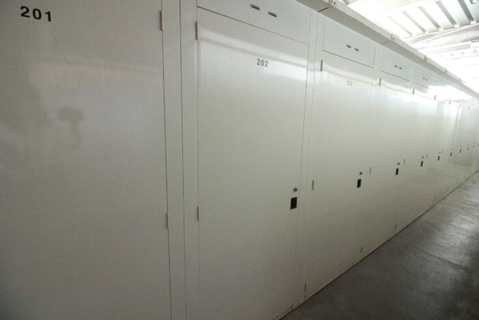 モデナ山鼻の物件外観写真