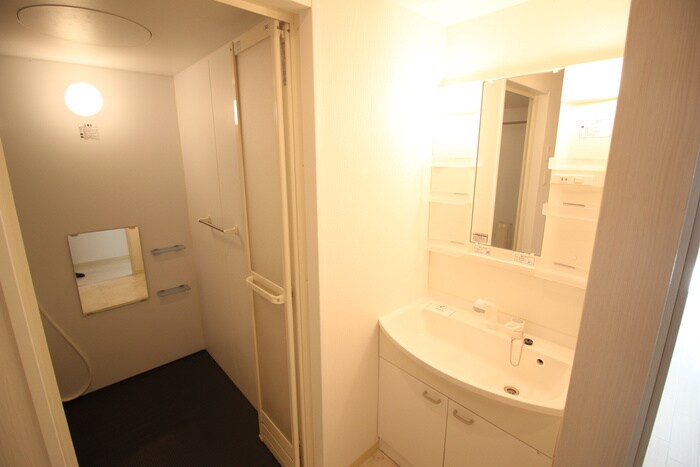 モデナ山鼻の物件内観写真