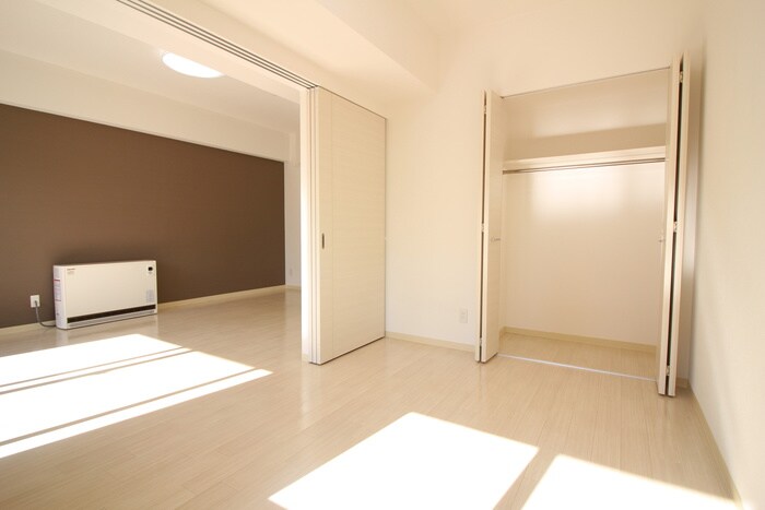 モデナ山鼻の物件内観写真