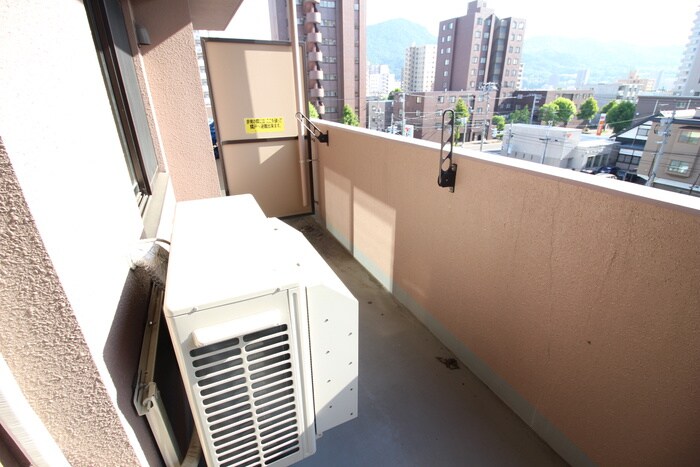 モデナ山鼻の物件内観写真