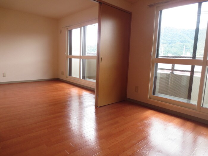 ドミンゴ山鼻の物件内観写真