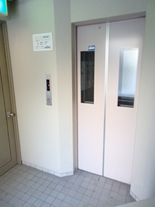 シティハイツ若山の物件外観写真