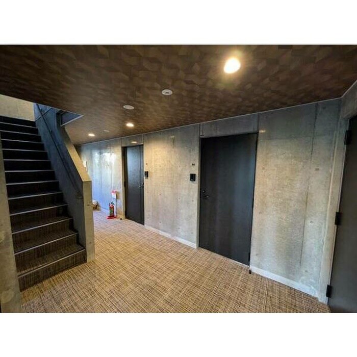 プリヴィエール旭町の物件外観写真