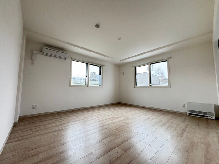 レブニーズ ザ･レジデンス宮の森の物件内観写真