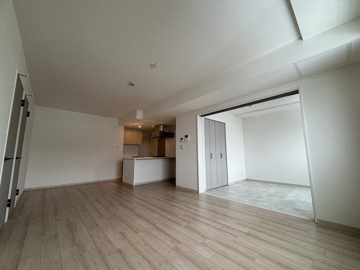 レブニーズ ザ･レジデンス宮の森の物件内観写真