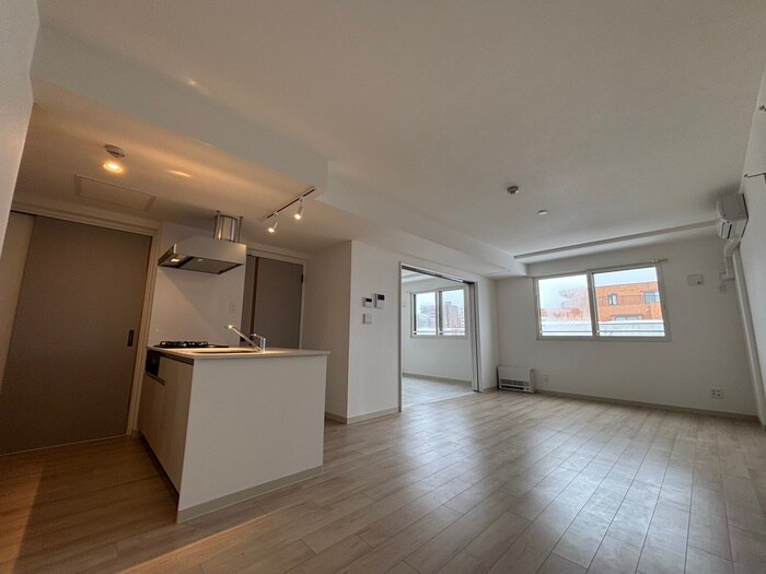 レブニーズ ザ･レジデンス宮の森の物件内観写真