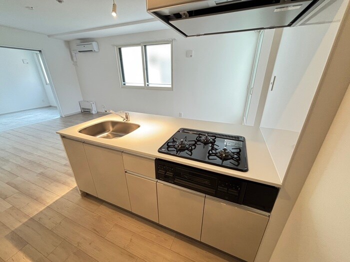 レブニーズ ザ･レジデンス宮の森の物件内観写真