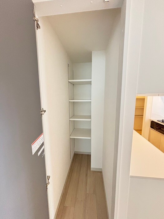 レブニーズ ザ･レジデンス宮の森の物件内観写真