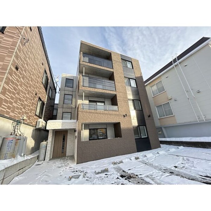 precious kita24の物件外観写真