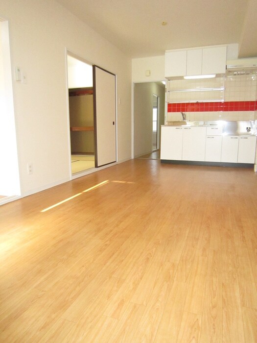 上野マンションの物件内観写真