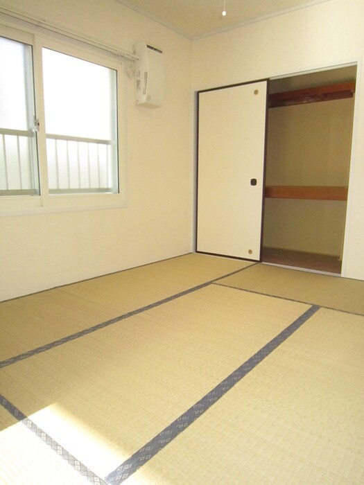 上野マンションの物件内観写真