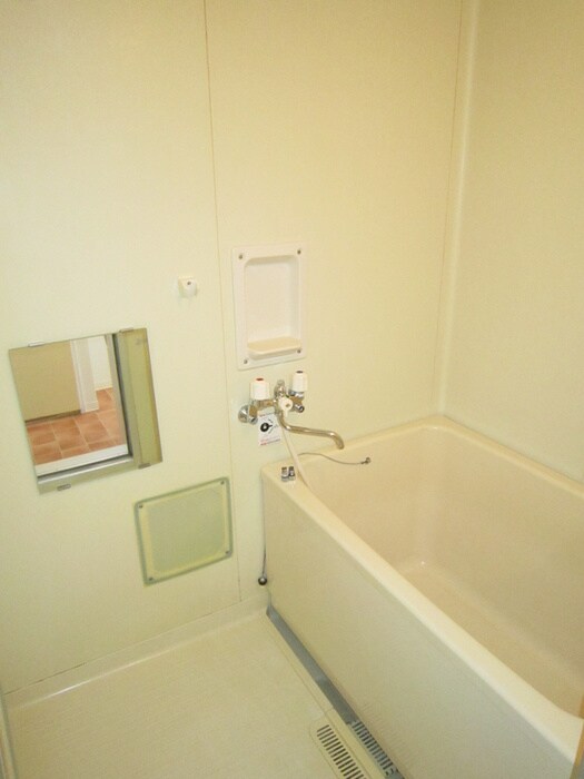 上野マンションの物件内観写真