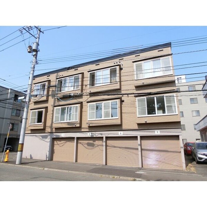 グリーンコート青葉の物件外観写真