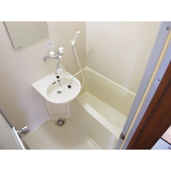 グリーンコート青葉の物件内観写真