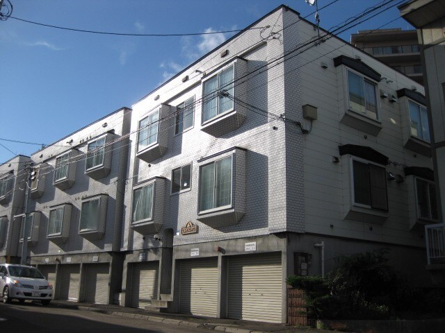 エルパラシオＣ棟の物件外観写真