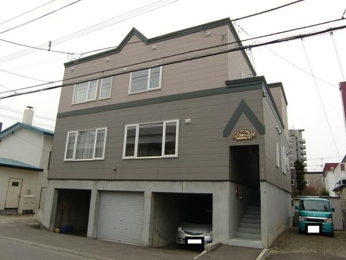 ニューフラワーハイツの物件外観写真