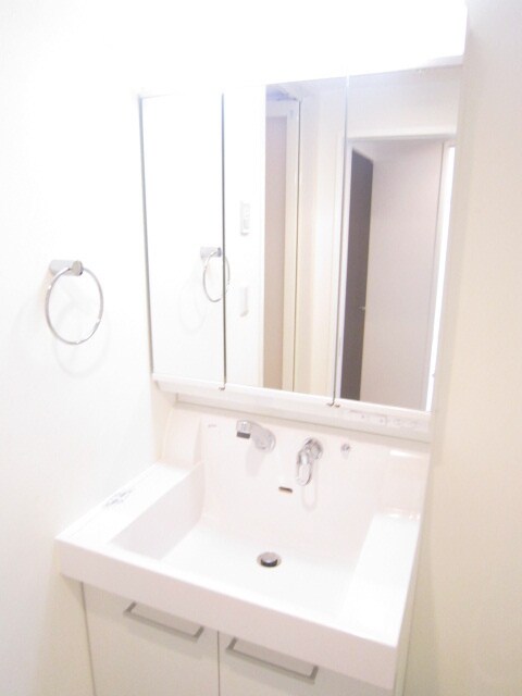 レジディア大通西の物件内観写真