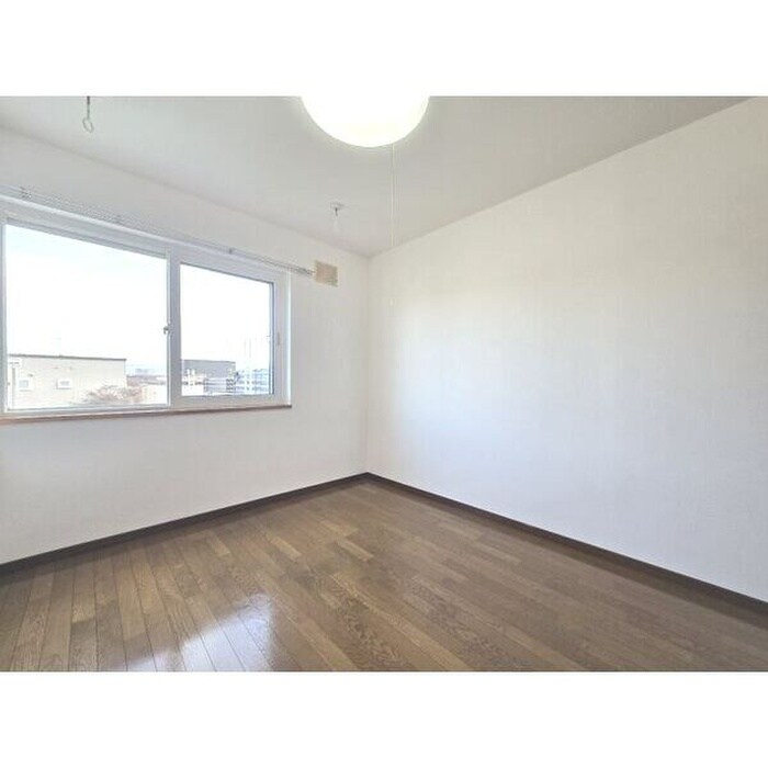 オリファコートの物件内観写真