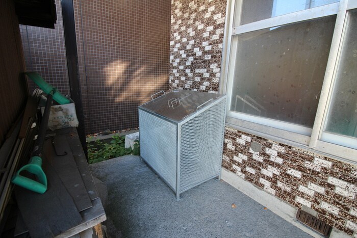 有喜荘の物件外観写真