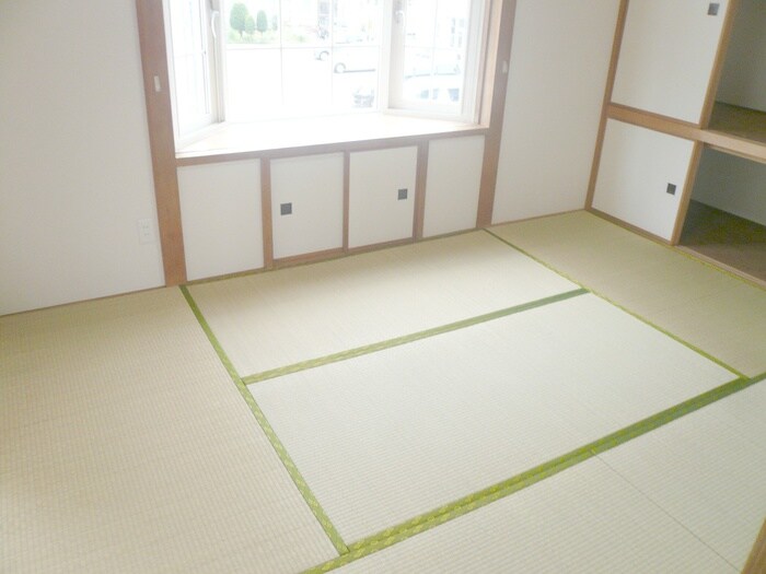 ロイヤルハイツＥの物件内観写真