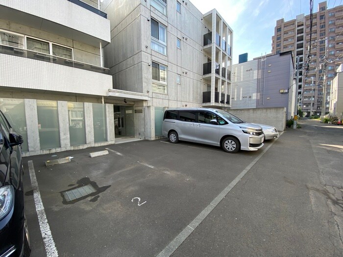 E-horizon伏見の物件外観写真