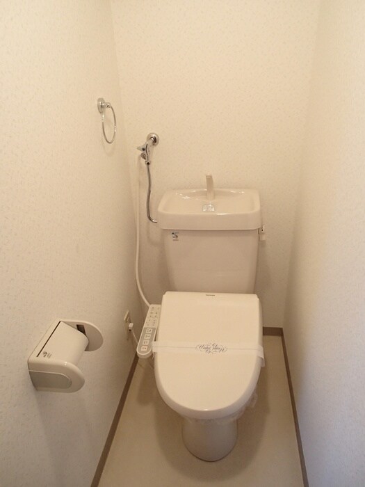 平岸２・８の物件内観写真